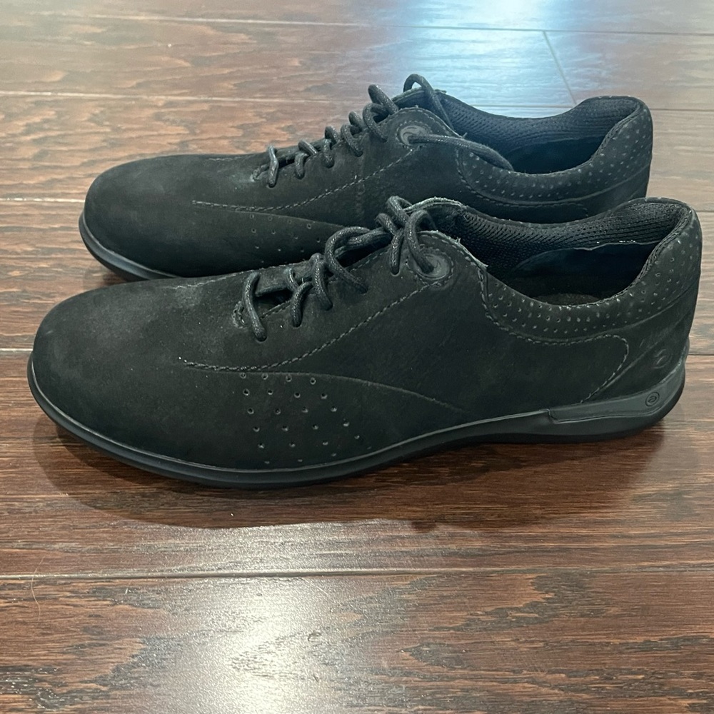 Aravon Farren Women Size 10 AA  Nubuck Walking Comfort Oxford Sneakers Shoe